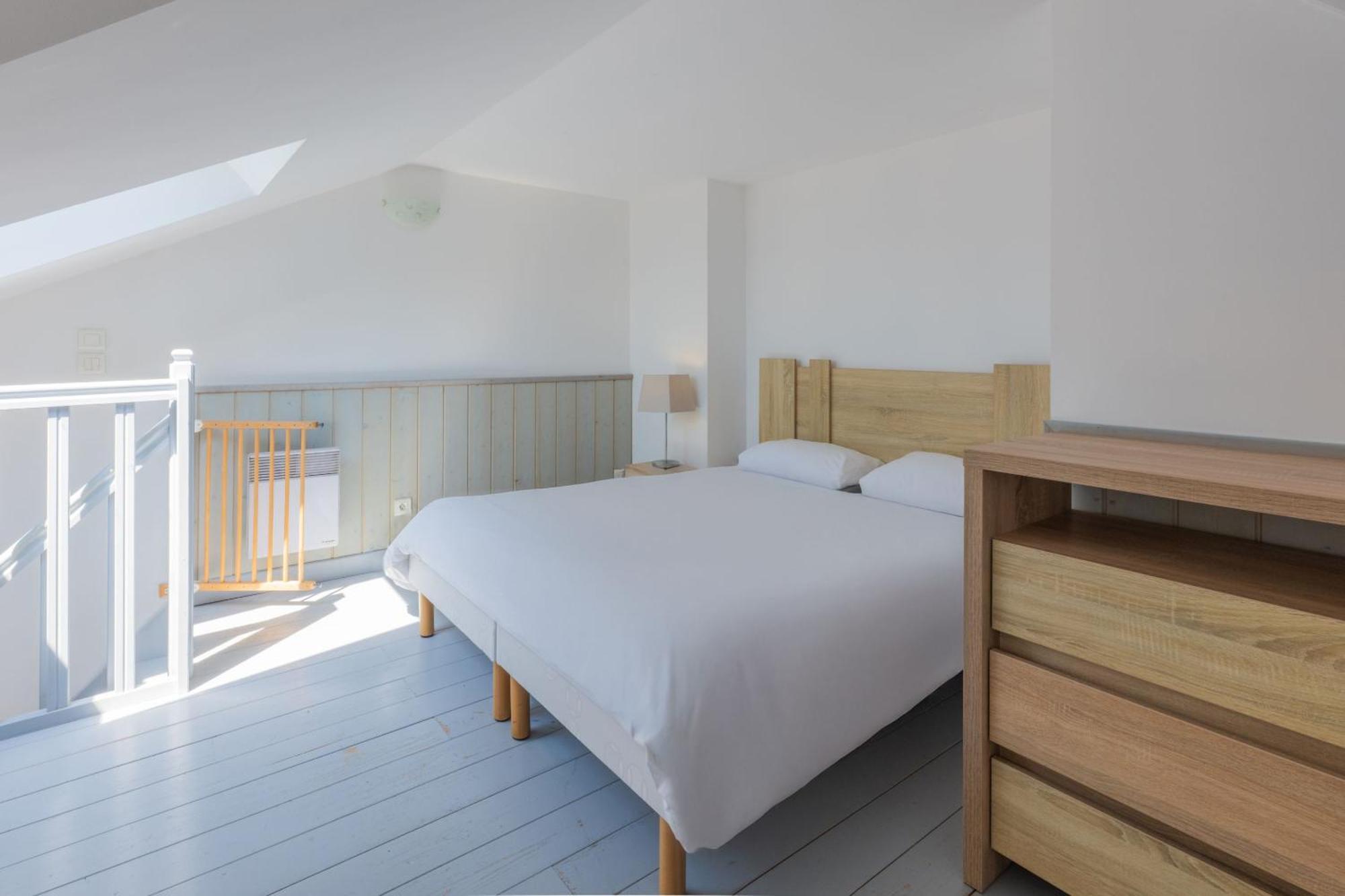 Residence Odalys Valentin Plage Batz-sur-Mer Exterior photo
